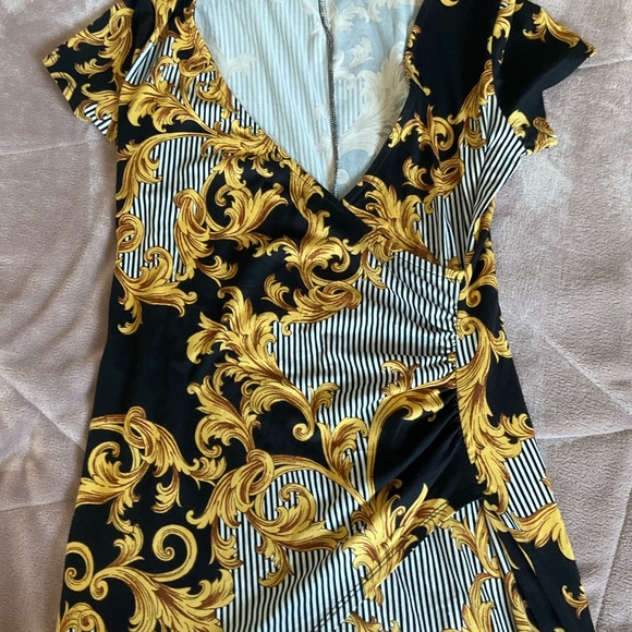 iris Black and Gold Baroque V-Neck Mini Dress - Picture 3 of 5